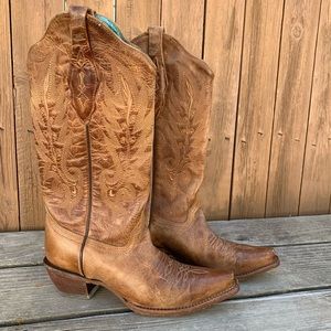 Corral Vintage Tan Cowhide Snip Toe 